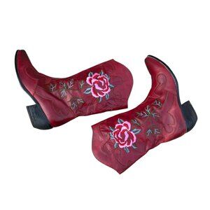 L'Artiste Women's Red Rose Embroidered Leather Boots Size 7.5 / 8